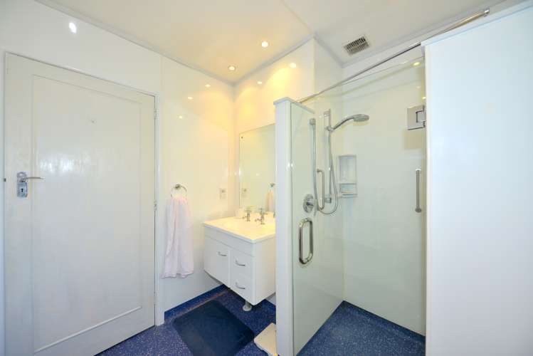 152 Springs Road Hornby_8