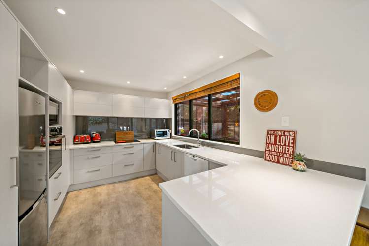 2/33 Maxine Place Saint Heliers_5