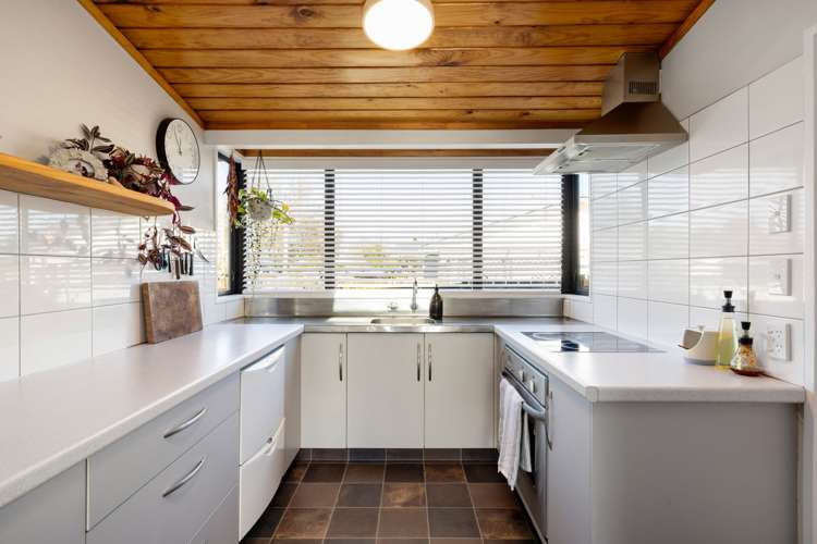 123 Scott Street Leamington_15