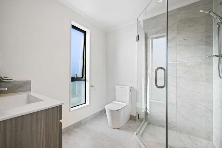 5 Oku Close Hillcrest_12