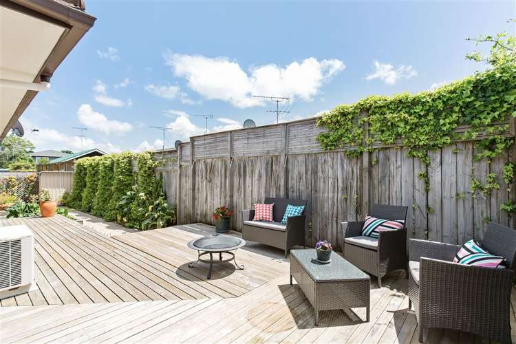 2/96 Nile Road Milford_11