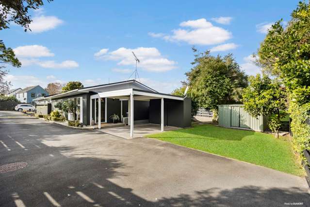 2/83 Meadway Sunnyhills_1