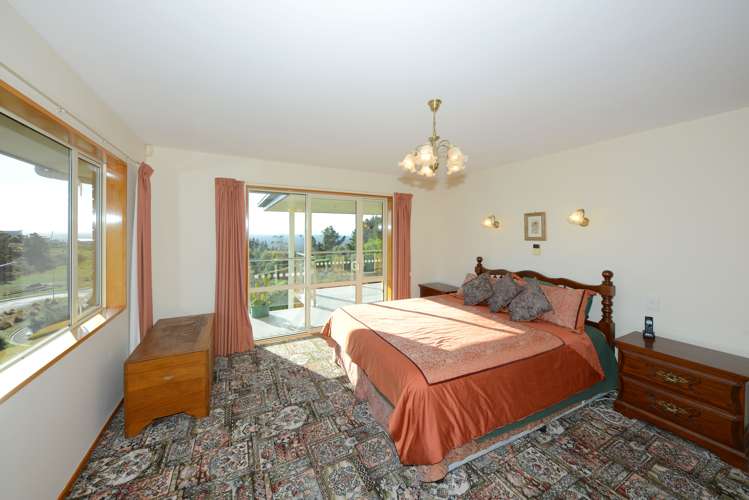 184 Huntsbury Avenue Huntsbury_11