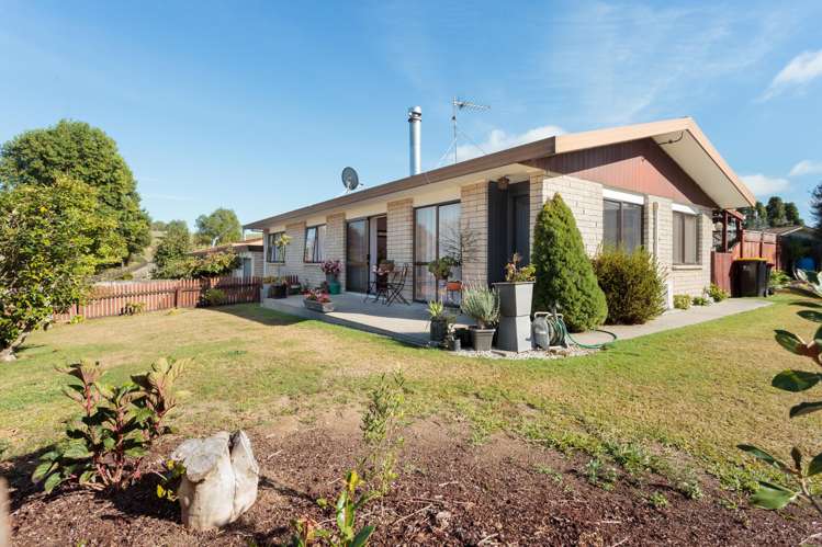 9 Montgomery Crescent Putaruru_17