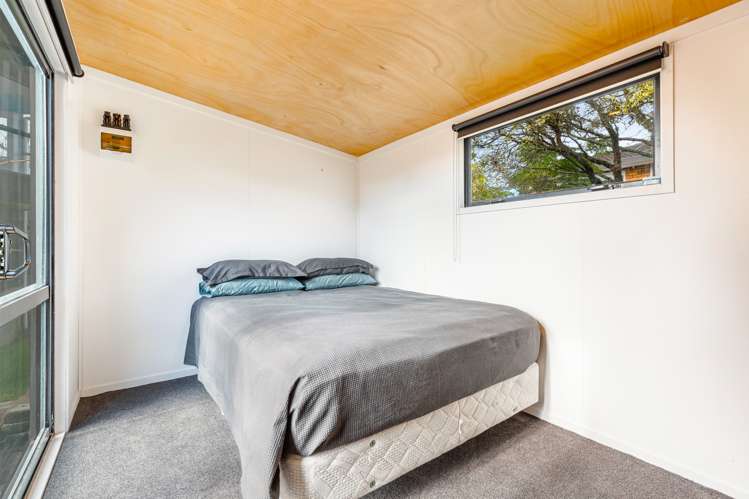 9 Seagrove Road West Harbour_21