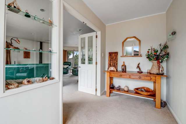 17 McGowan Place Orewa_4