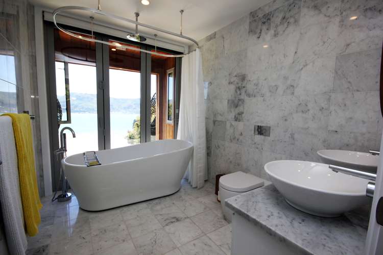 298a Marine Drive Charteris Bay_17