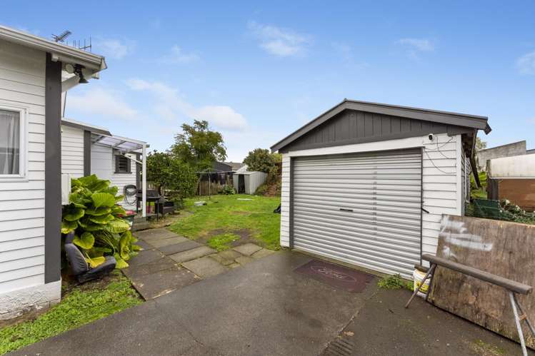 8 Holyoake Street Wanganui East_11