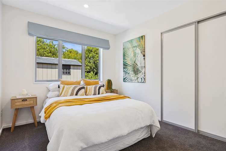 10 Lakebridge Place Parklands_7