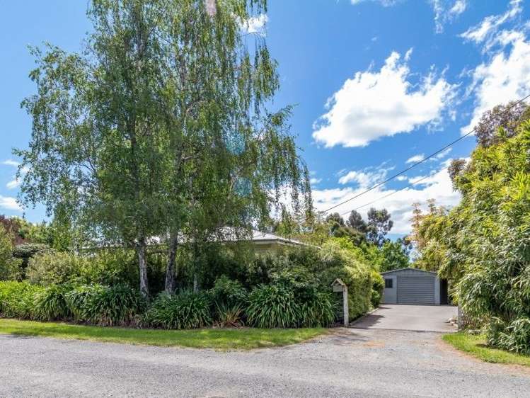 52 Arbuckle Road Frimley_14