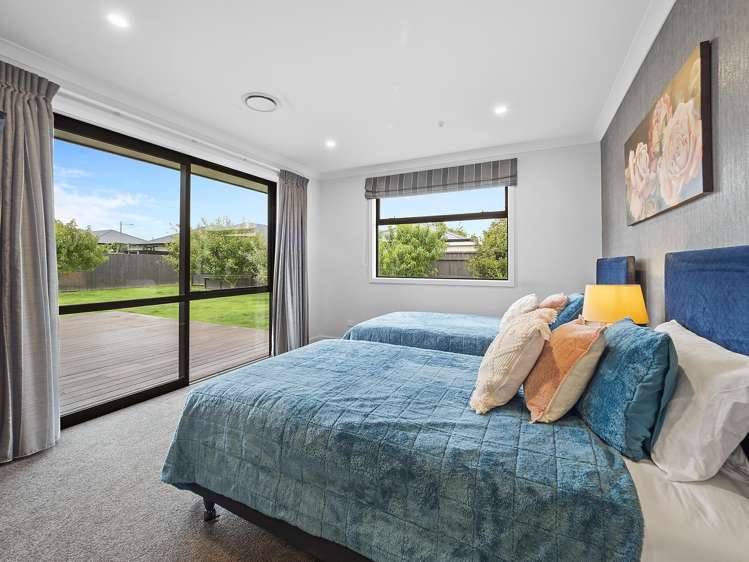 15 Douglas Drive Allenton_15