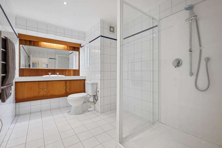 29 Queens Parade Devonport_36