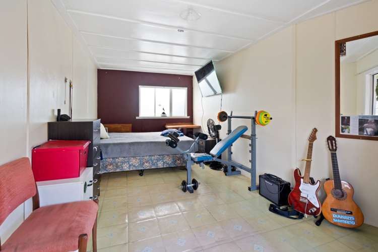 18 Waro Drive Hikurangi_30