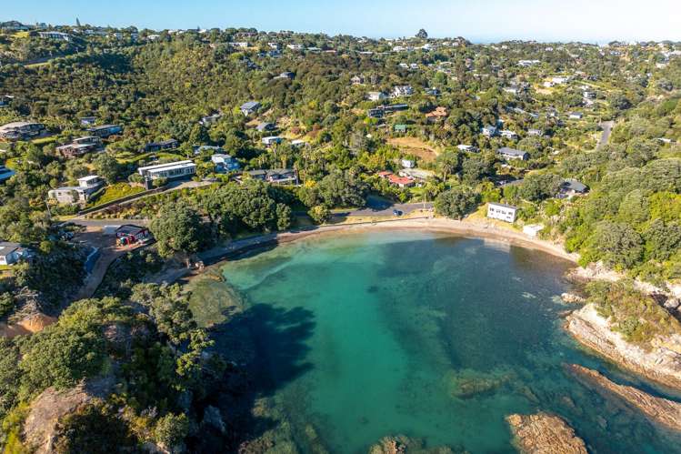 71-73 Coromandel Road Oneroa_13