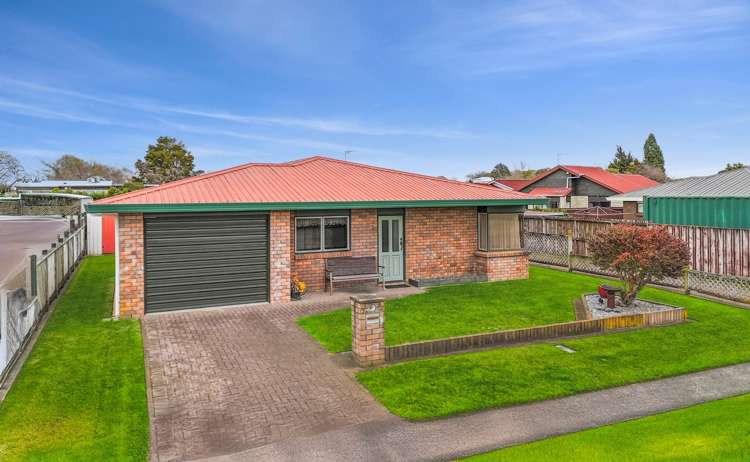 3a Cedar Crescent Matamata_16