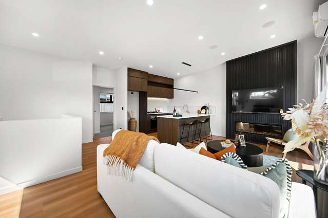 Stylish Townhouse in Whitiora-Brand New, High Spec