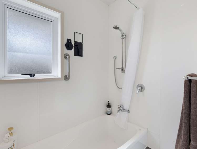 37 Hooper Avenue Pukekohe_16