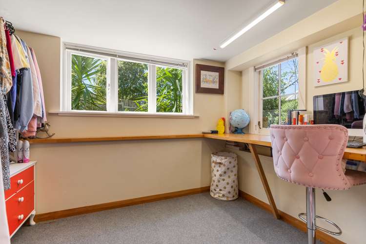 3 Woodhall Road Epsom_14