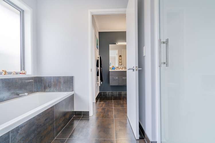 16 Roseberry Place Whitianga_15