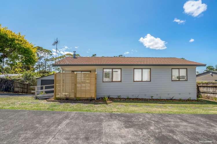 8 Angeline Place Massey_0