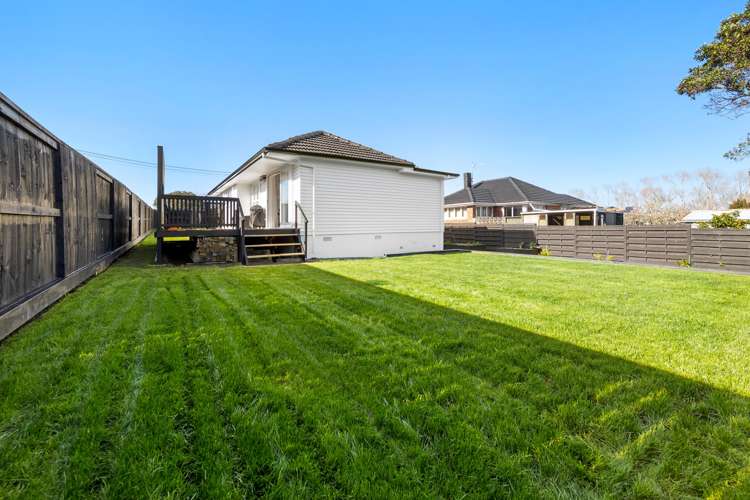 3 Weybridge Crescent Glen Innes_23