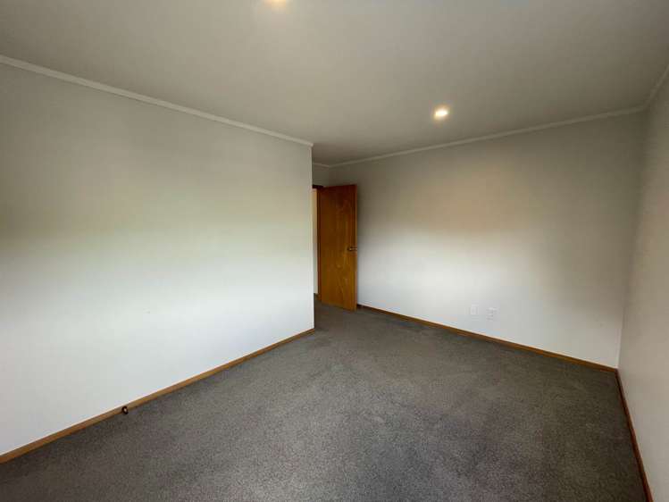 1/14 Raleigh Road Northcote_13