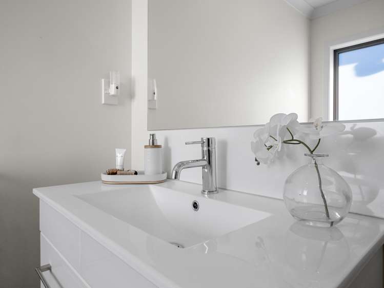 3 Lakeview Quay Pyes Pa_16