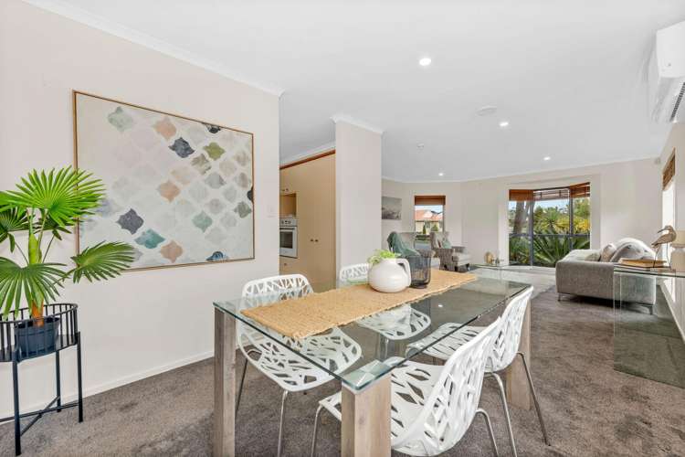 24 Moyrus Crescent East Tamaki Heights_10