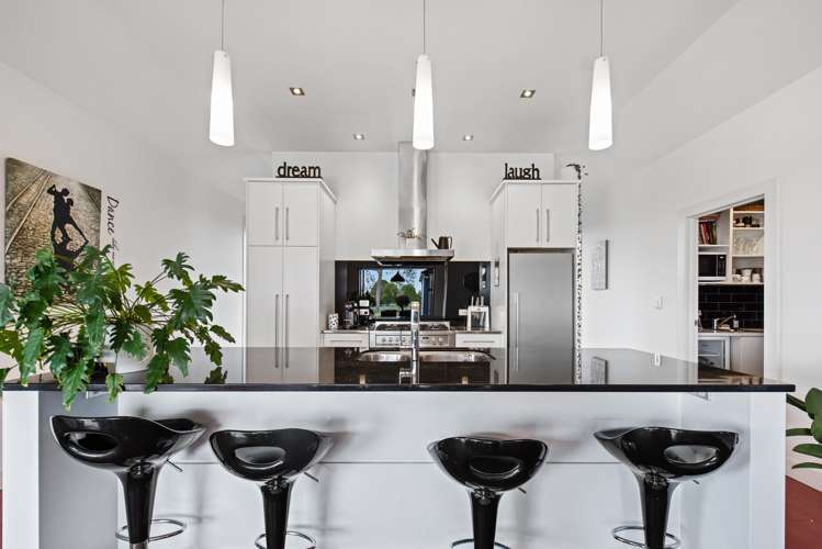 51 Duncan Road Ngahinapouri_3