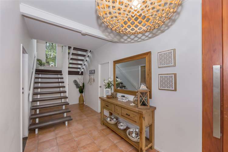 1 Pluto Place Beach Haven_9