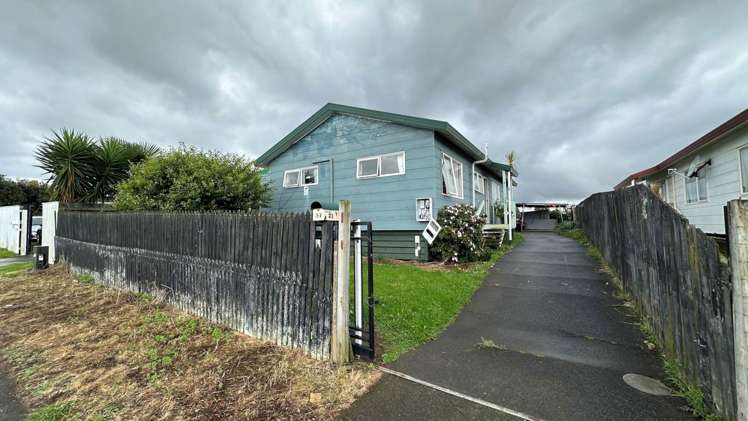 31 Barneys Farm Road Clendon Park_0