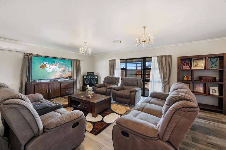 33 Barnhill Crescent Pahurehure_4