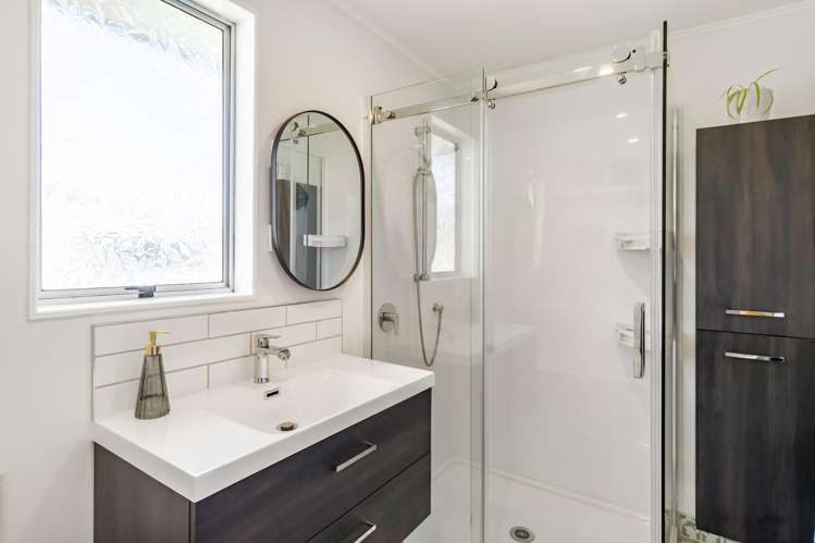 3 Newburn Grove Wainuiomata_17