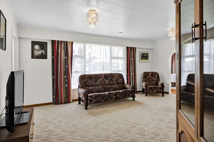 75 Domett Street Waitara_16