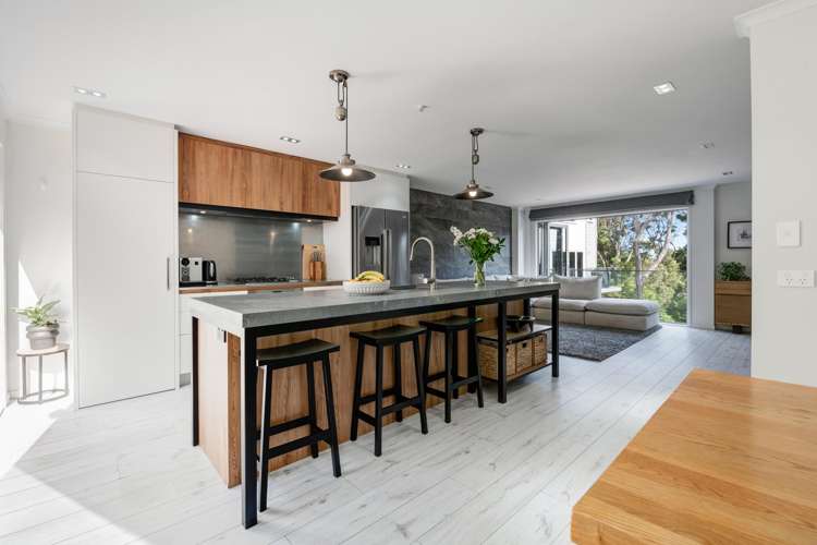 4/13 Kaihu Street Northcote_6