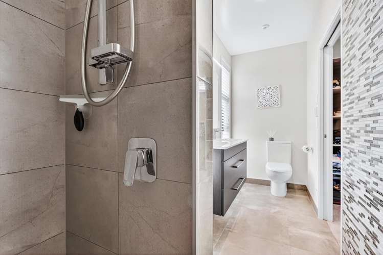 1 Peregrine Place Kinloch_20