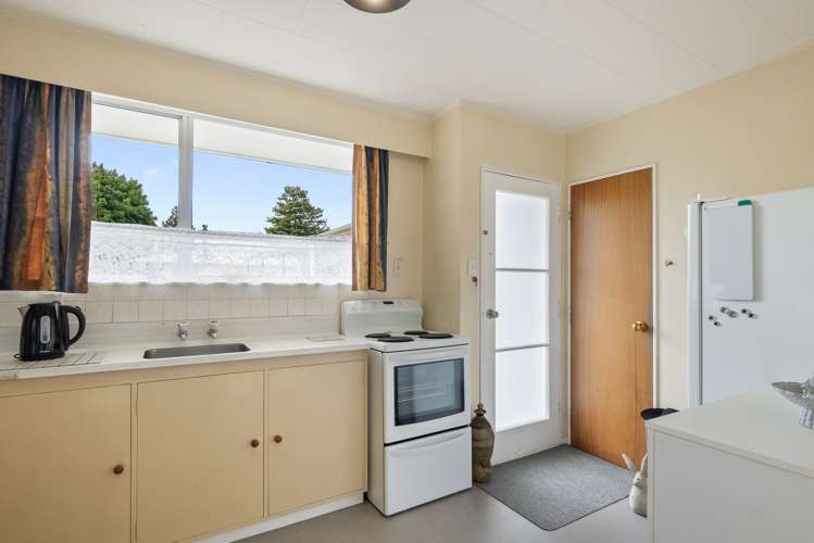 24a Riverbank Street Ebdentown_6