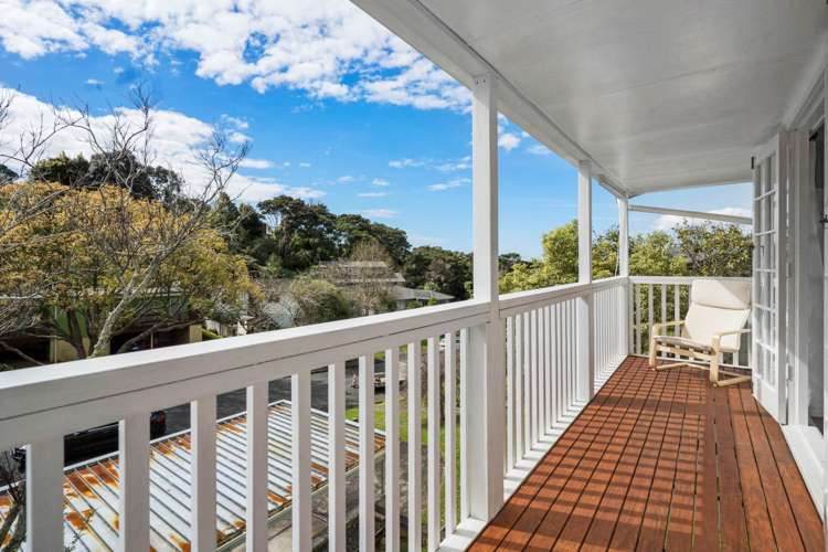 64 Ayton Drive Totara Vale_11