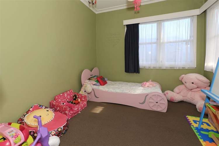 69 Lake Crescent Hamilton Lake_14