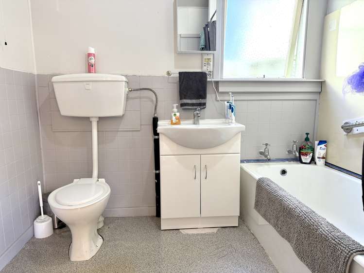 300 Moulson Street Tisbury_20