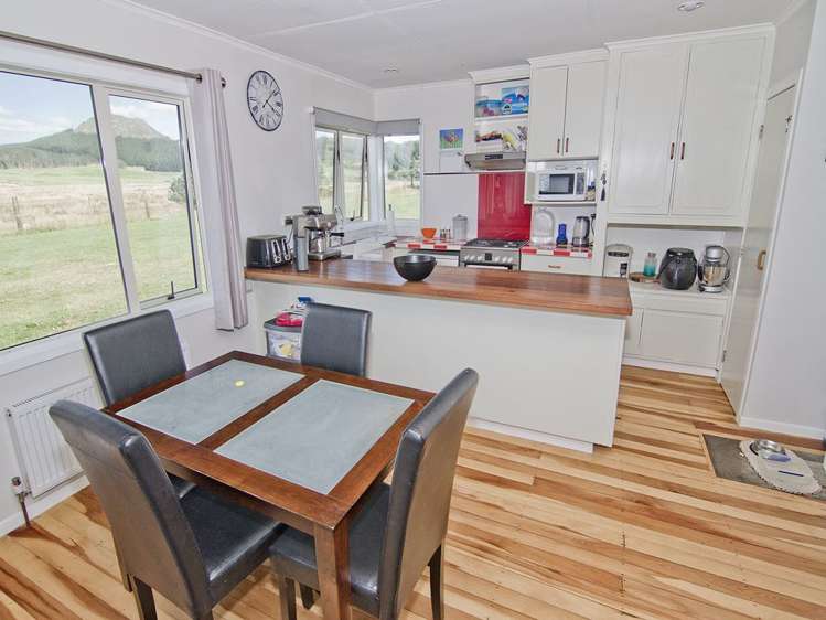 315 White Road Broadlands_9