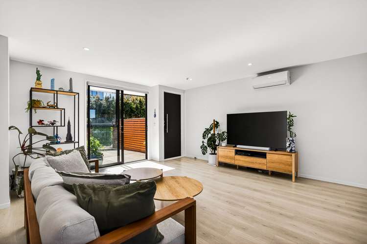 103 Bonair Crescent_5