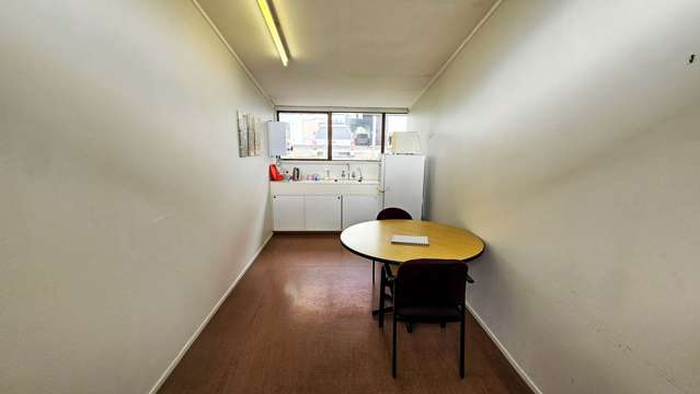 Unit F/171 Target Road Wairau Valley_2