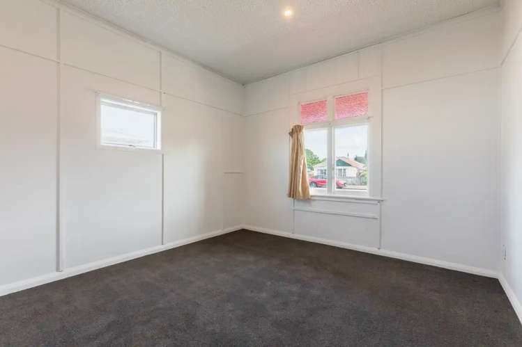 42 Tennyson Street Dannevirke_11