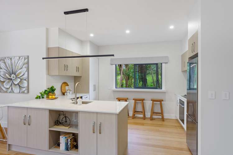 76 Parenga Road Te Horo_10