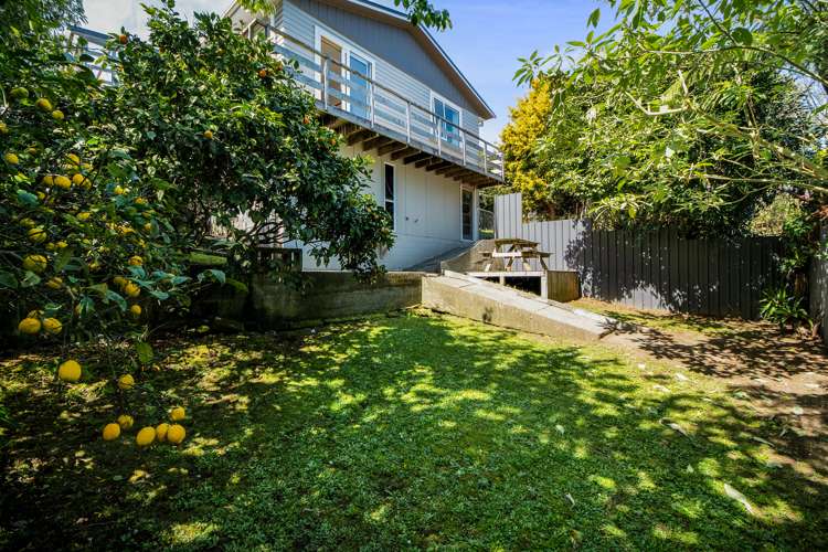 162 Seaview Road Westown_14