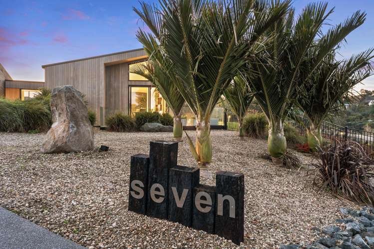 7 Laguna Place Matakatia_31