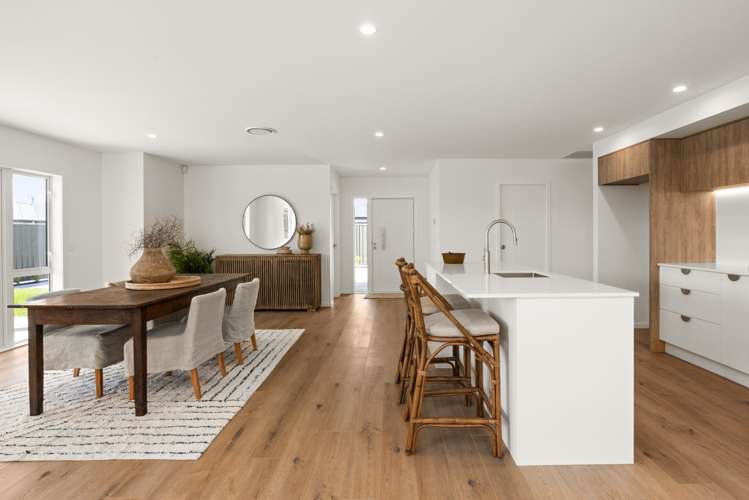 15 Wai Whatu Street Meeanee_11