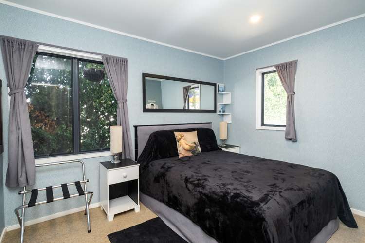 267 Clifton Road Te Awanga_13