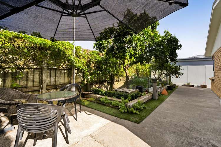 35a Tukapa Street Westown_16